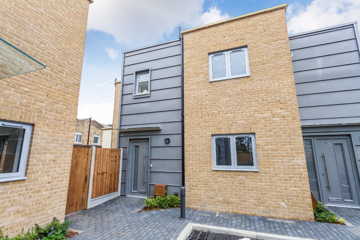 Selkirk Mews slide 2